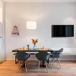 Major House - Luxury In By Hostand Hotel apartamentowy 4*