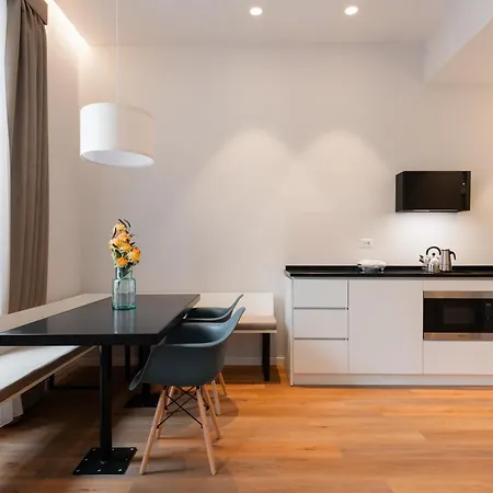 Major House - Luxury In By Hostand Apart Otel 4*