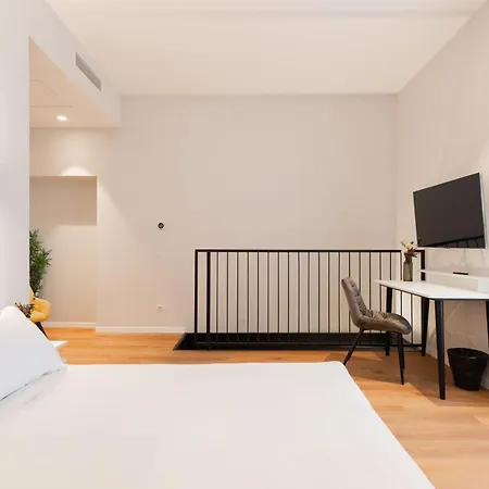 Major House - Luxury In By Hostand Apart Otel 4*