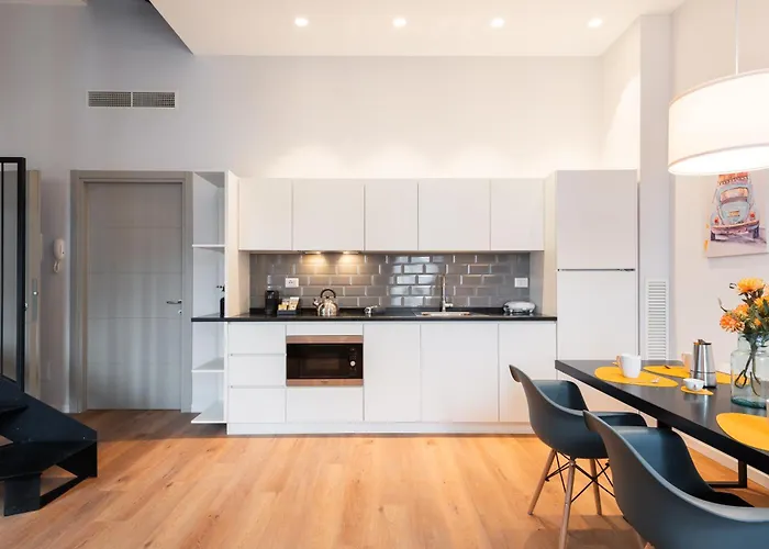 Major House - Luxury In By Hostand Hotel apartamentowy 4*