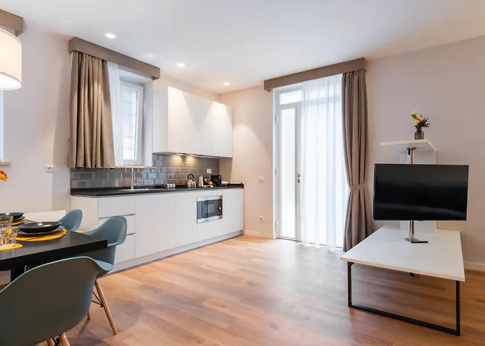 Hotel apartamentowy Major House - Luxury In By Hostand 4*