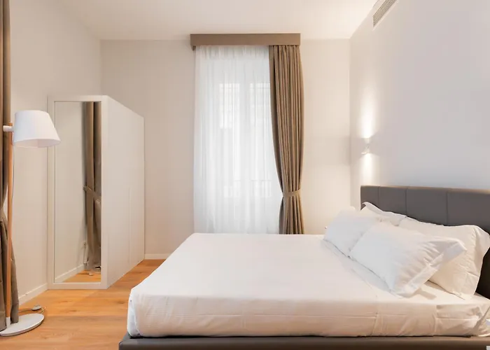 Major House - Luxury In By Hostand Hotel apartamentowy 4*